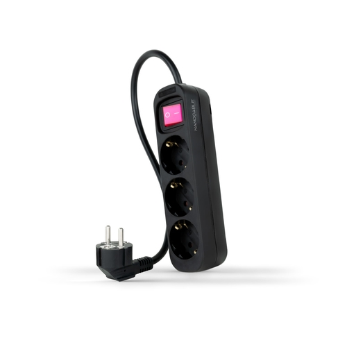 regleta 3 tomas interruptor 1.4 m negra